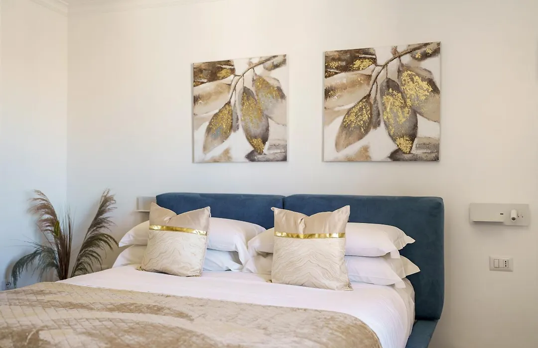 Ortigia Boutique Suites-1