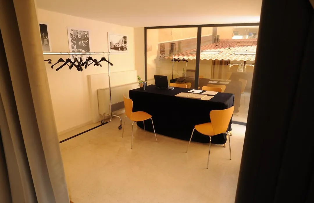 Ucciardhome Hotel-1