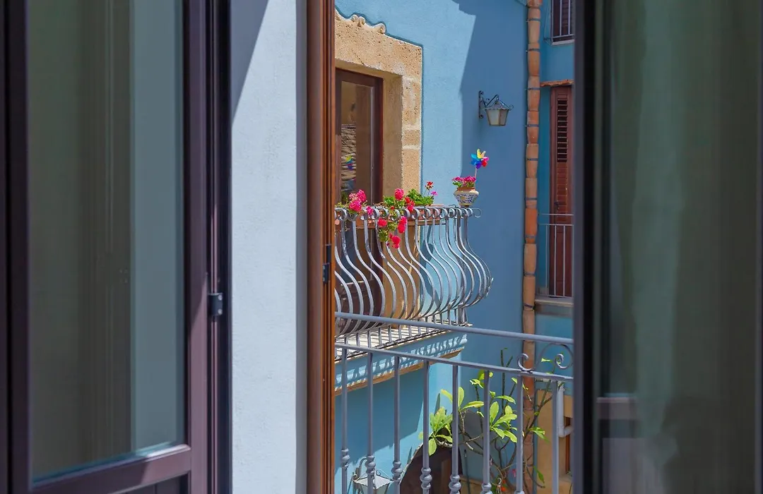 La Finestra Sul Cortile B&B-1