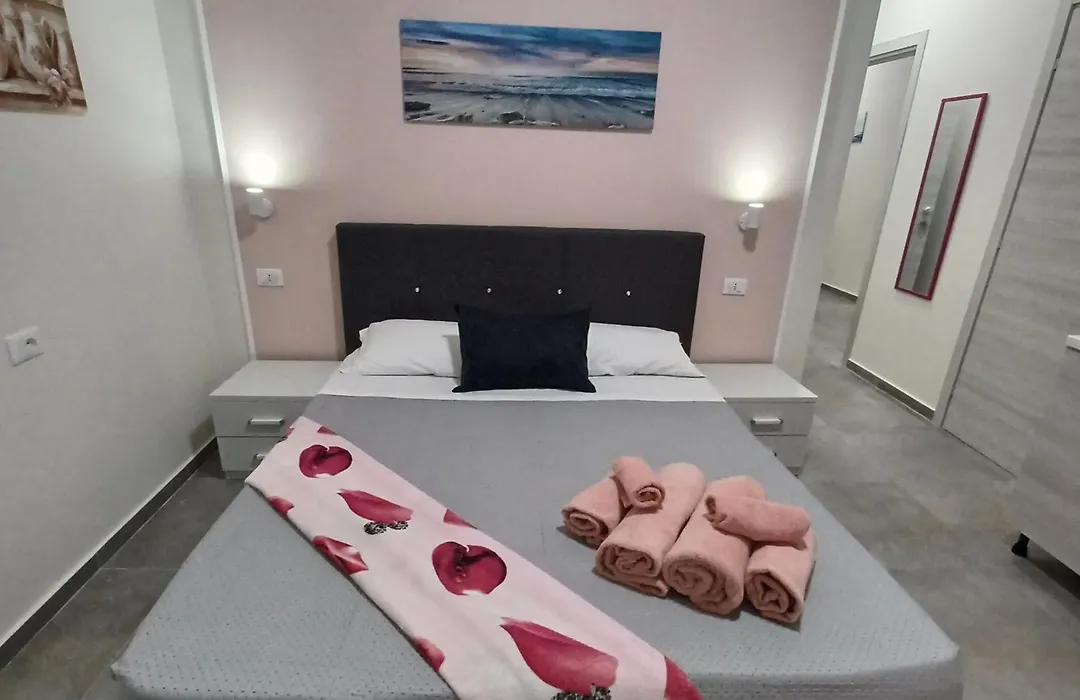 ACRONE GUEST HOUSE Centro Città (Locazione Turistica)-1
