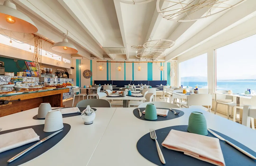Marina Di Petrolo Hotel & Spa-1