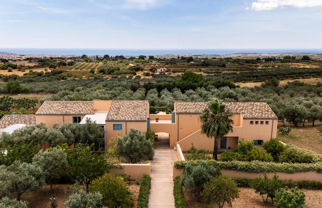 Planeta Country House & Beach Club-1