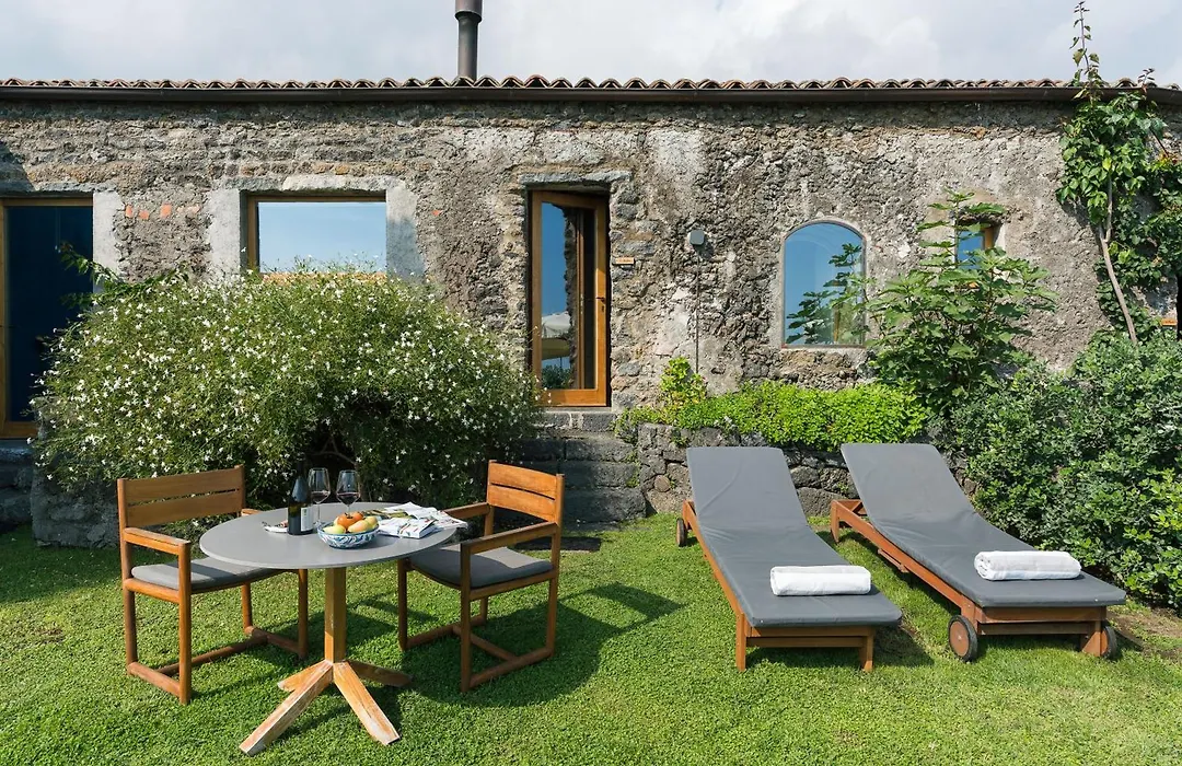 Monaci Delle Terre Nere-1