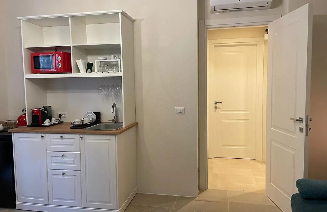 Castello D'Alcontres Guest House 3 stelle-1