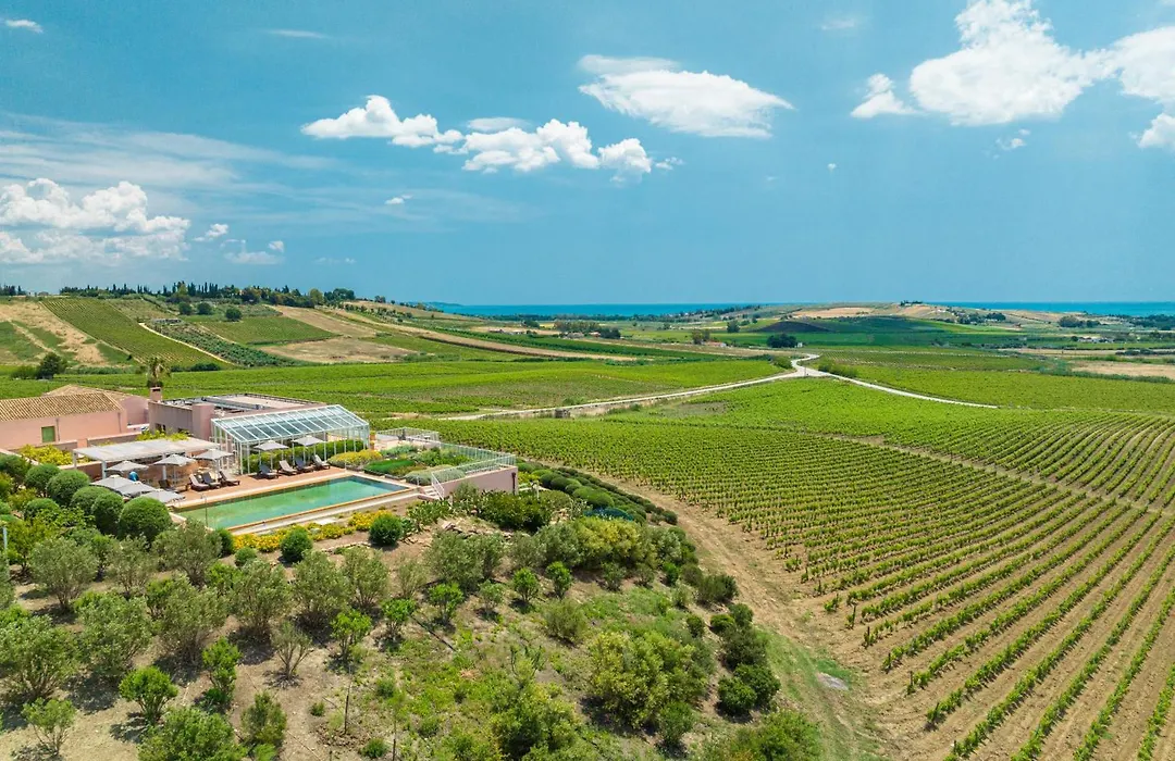 La Foresteria Planeta Wine Resort & Beach Club-1