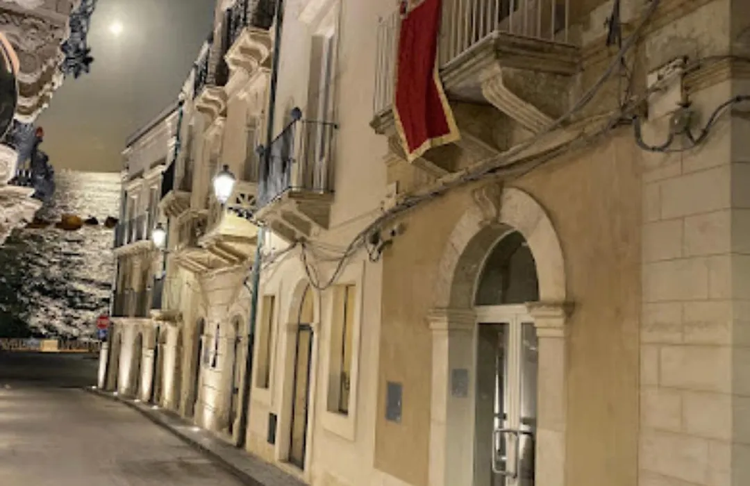 Archè-1