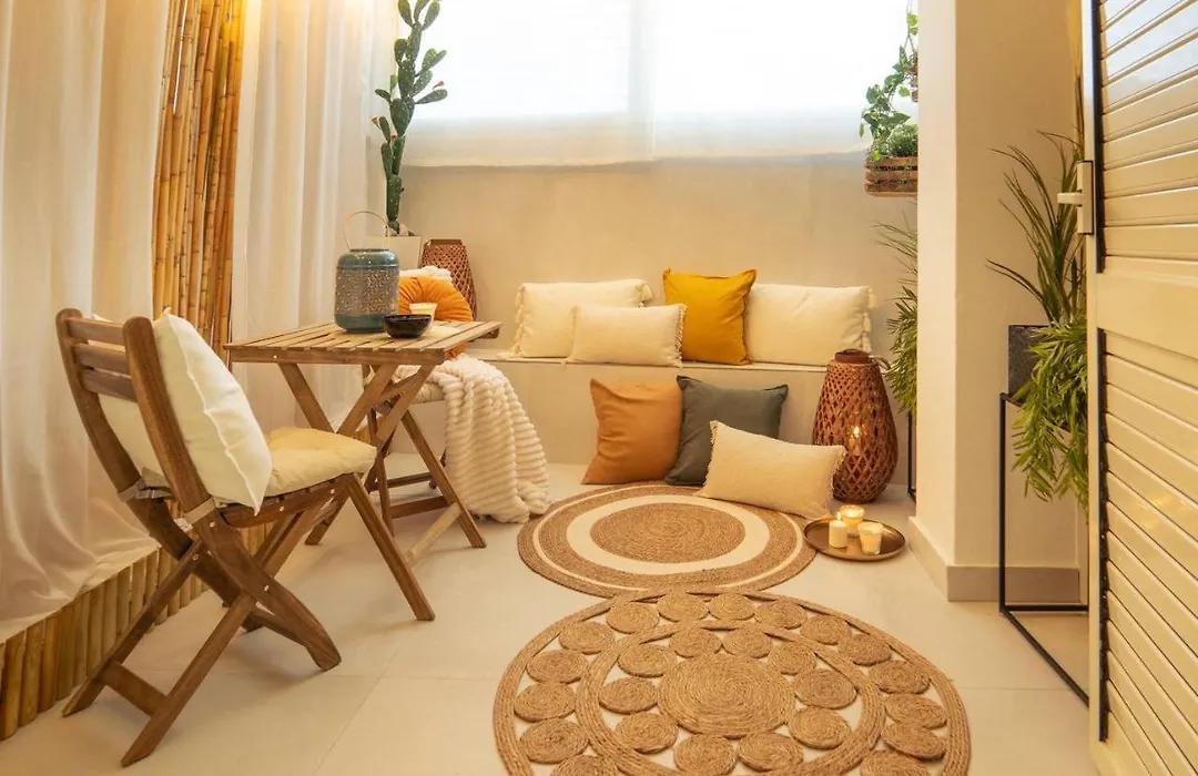 Johnny'S Suites-1