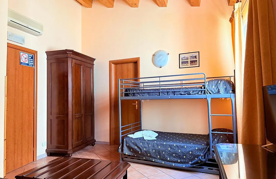 Hotel Archimede Ortigia-1