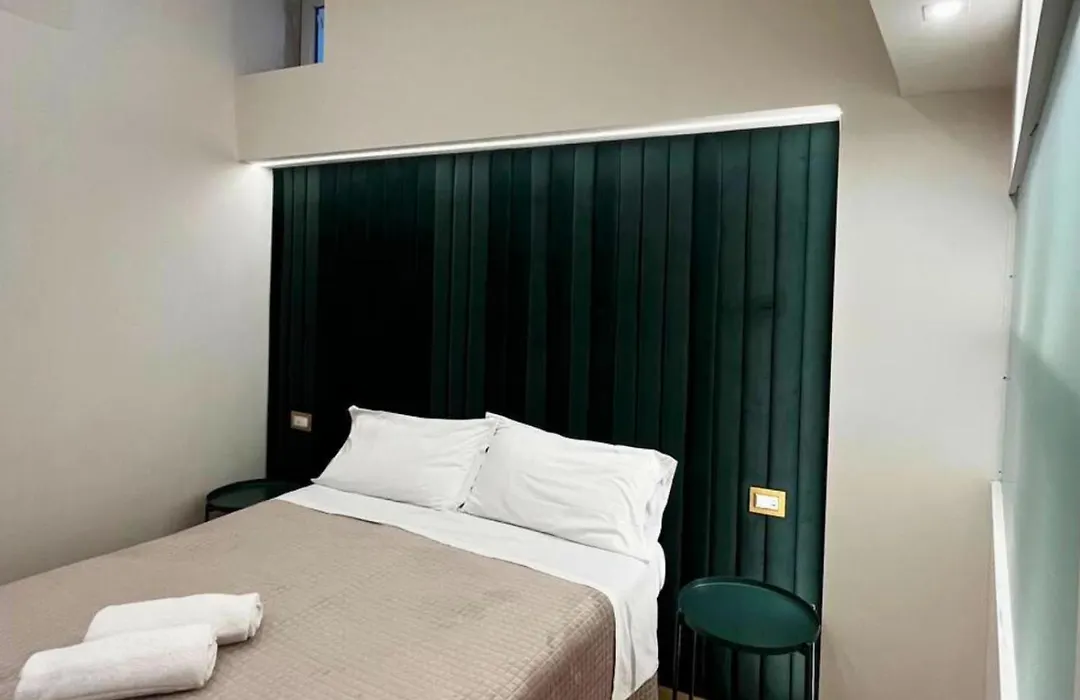 Motta Palace Apartments & Rooms-1
