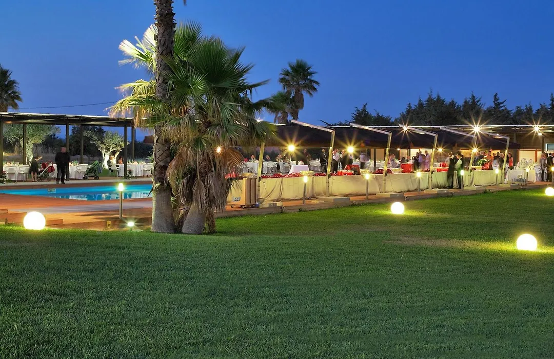 Aura Club - Villa Carlotta-1