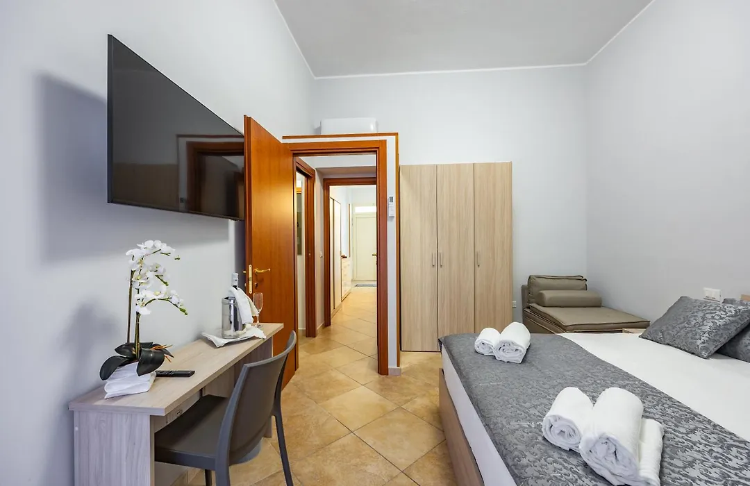 Marea B&B-1