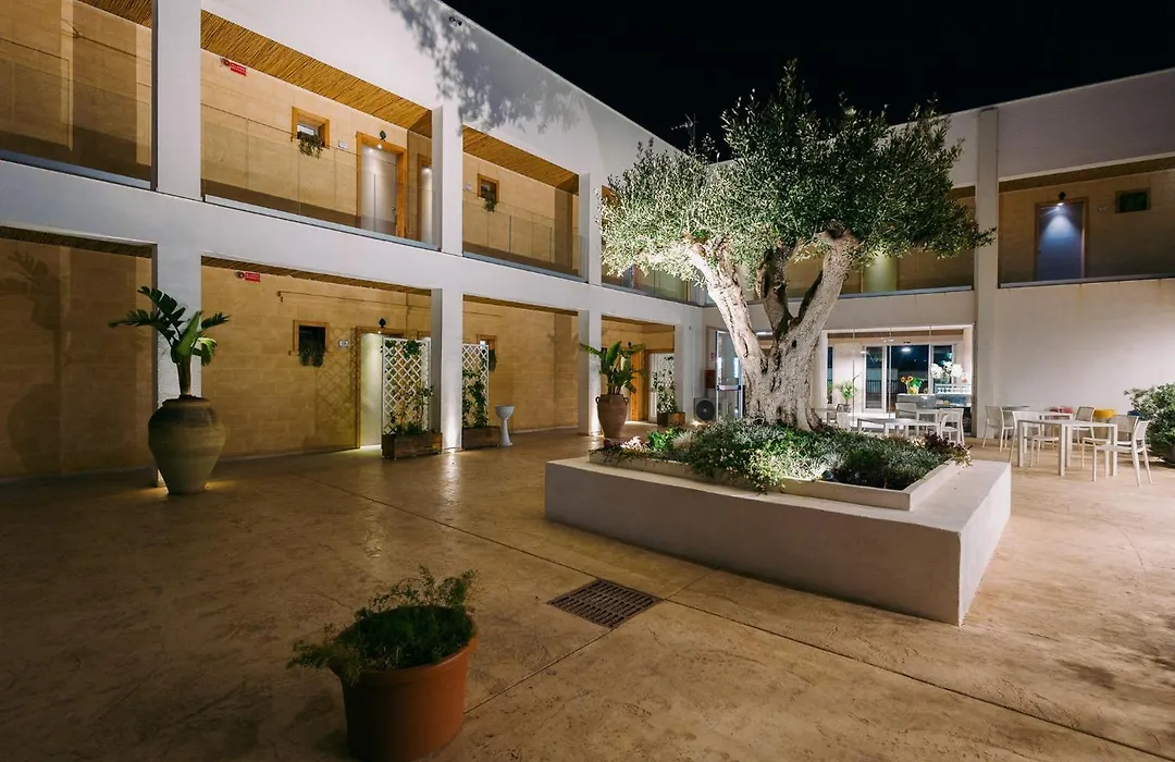 Baitan Hotel-1