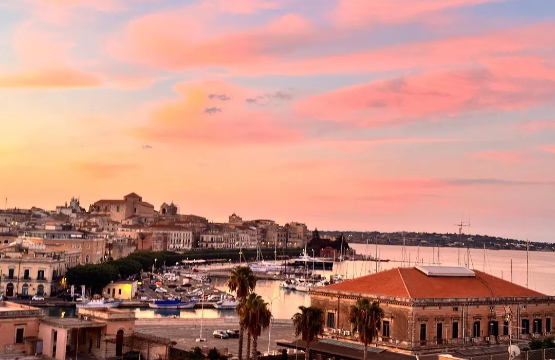 La Terrazza Sul Porto-1