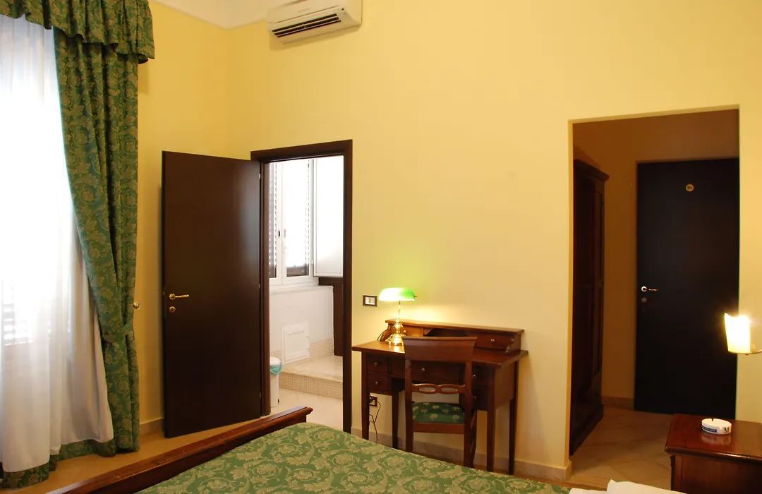 Hotel Del Centro-1