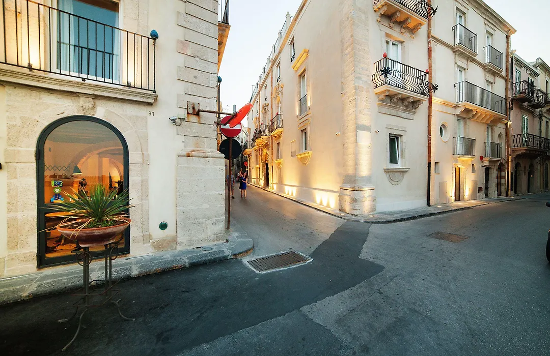 Algilà Ortigia Charme Hotel-1