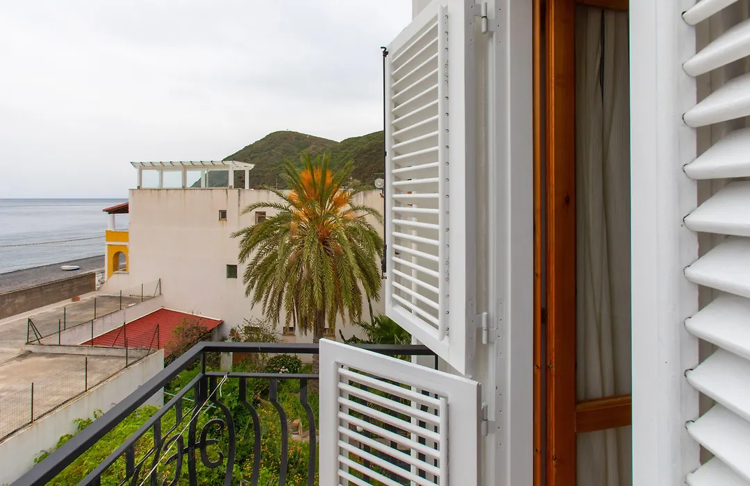 Hotel Amarea - Aeolian Charme-1