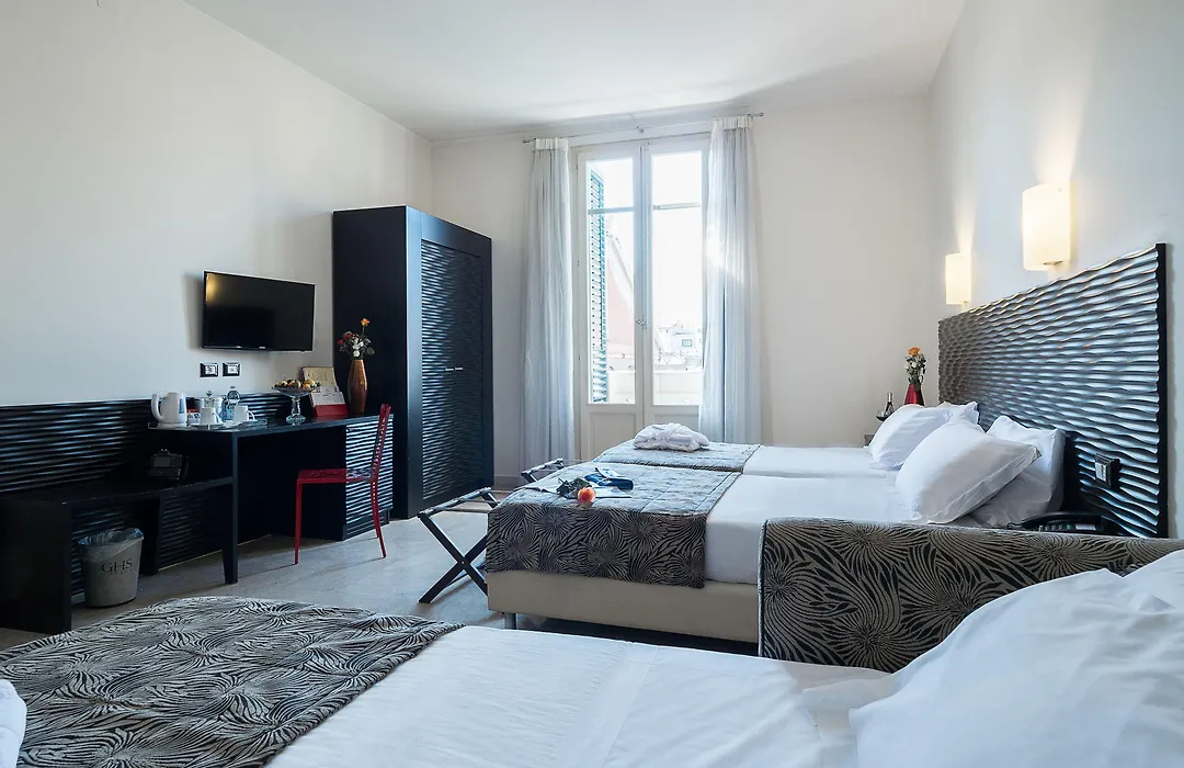 Hotel Garibaldi-1