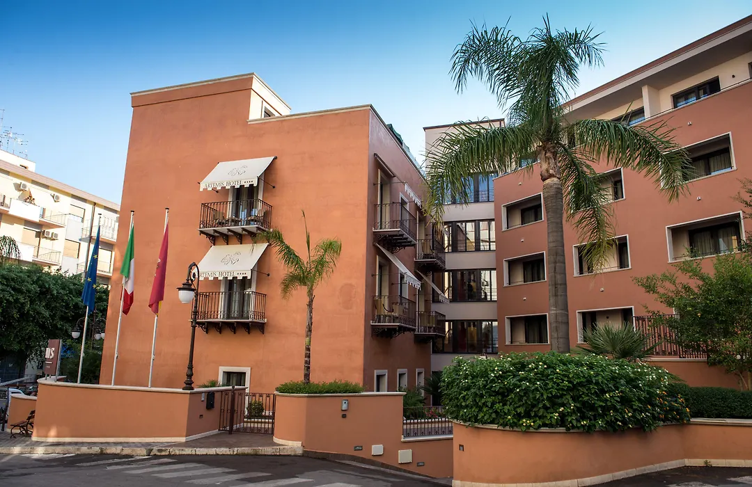 Artemis Hotel-1