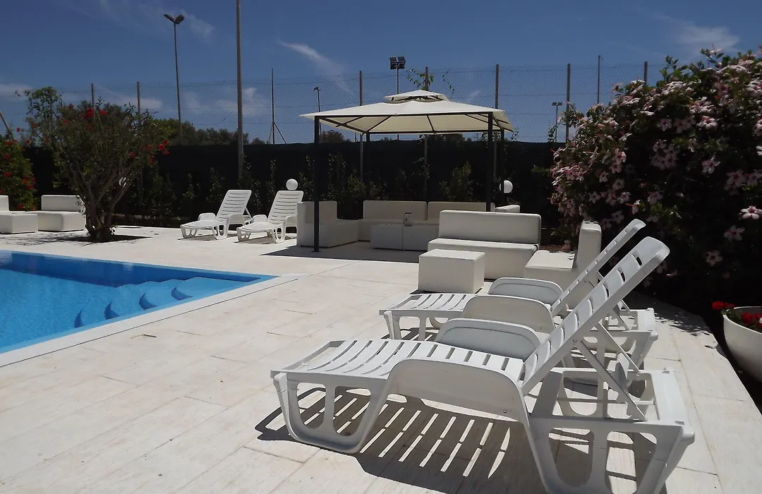 Hotel Aria Di Mare-1
