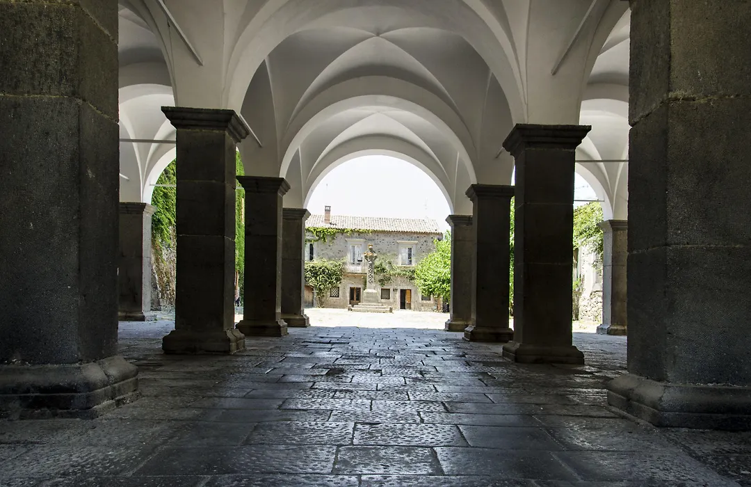 La Fucina di Vulcano-1