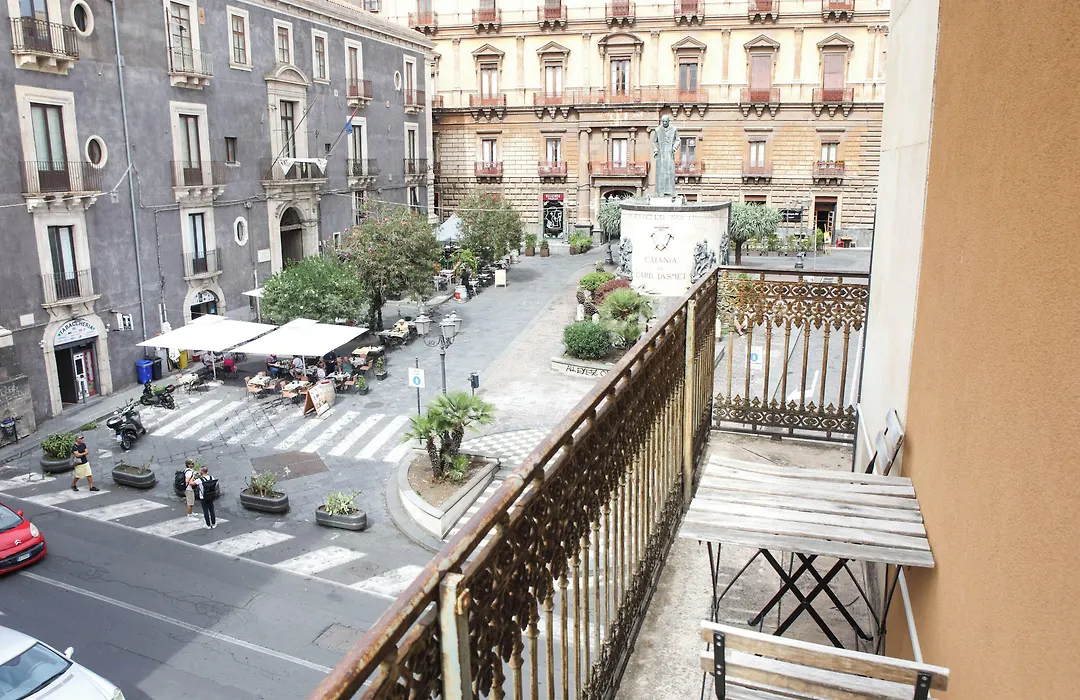 B&B Palazzo Bruca Catania-1