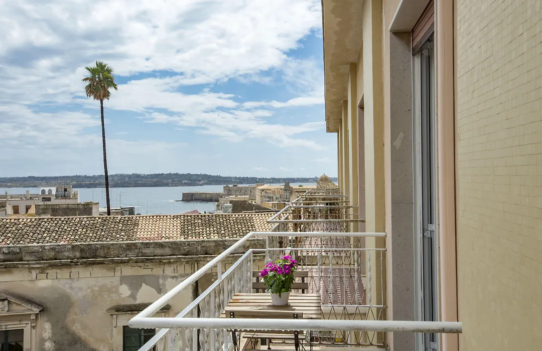Maison Ortigia-1