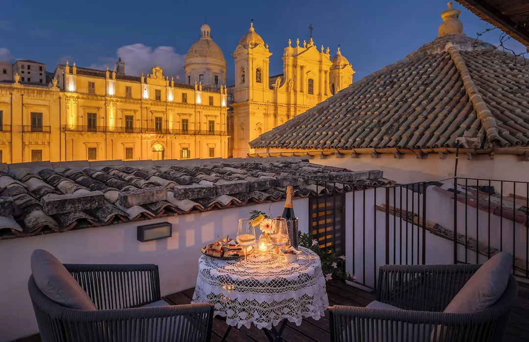 San Carlo Suites-1
