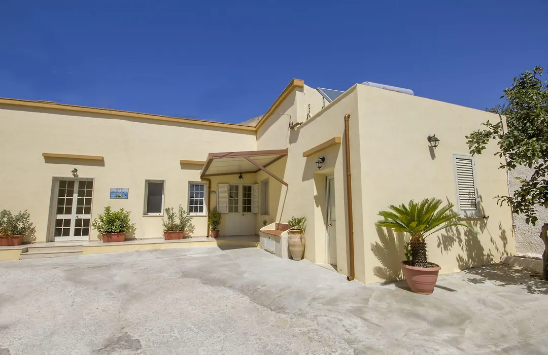 B&B Isole Dello Stagnone-1