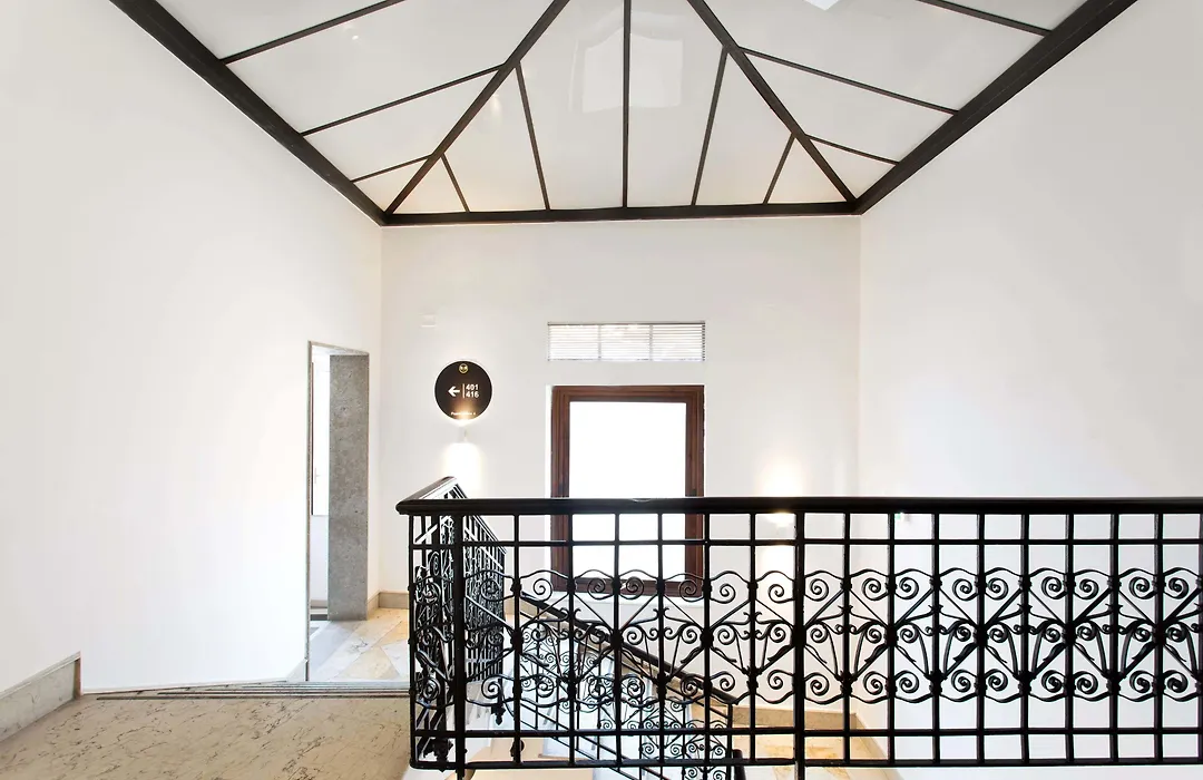 B&B Hotel Palermo Quattro Canti-1