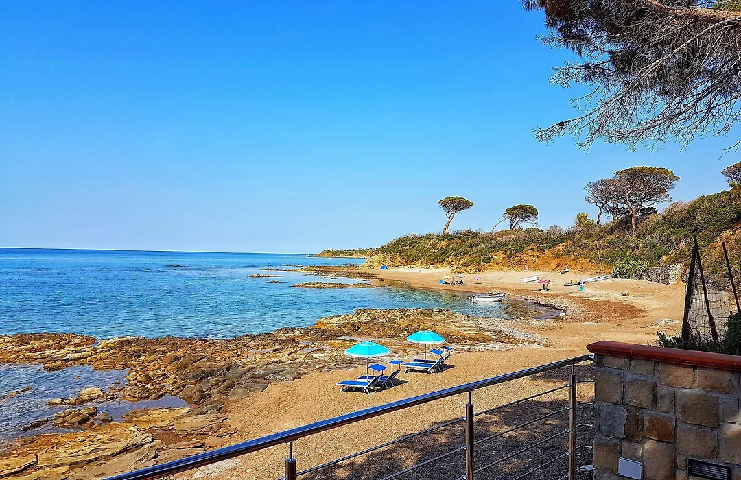 Brezza Marina Guesthouse-1