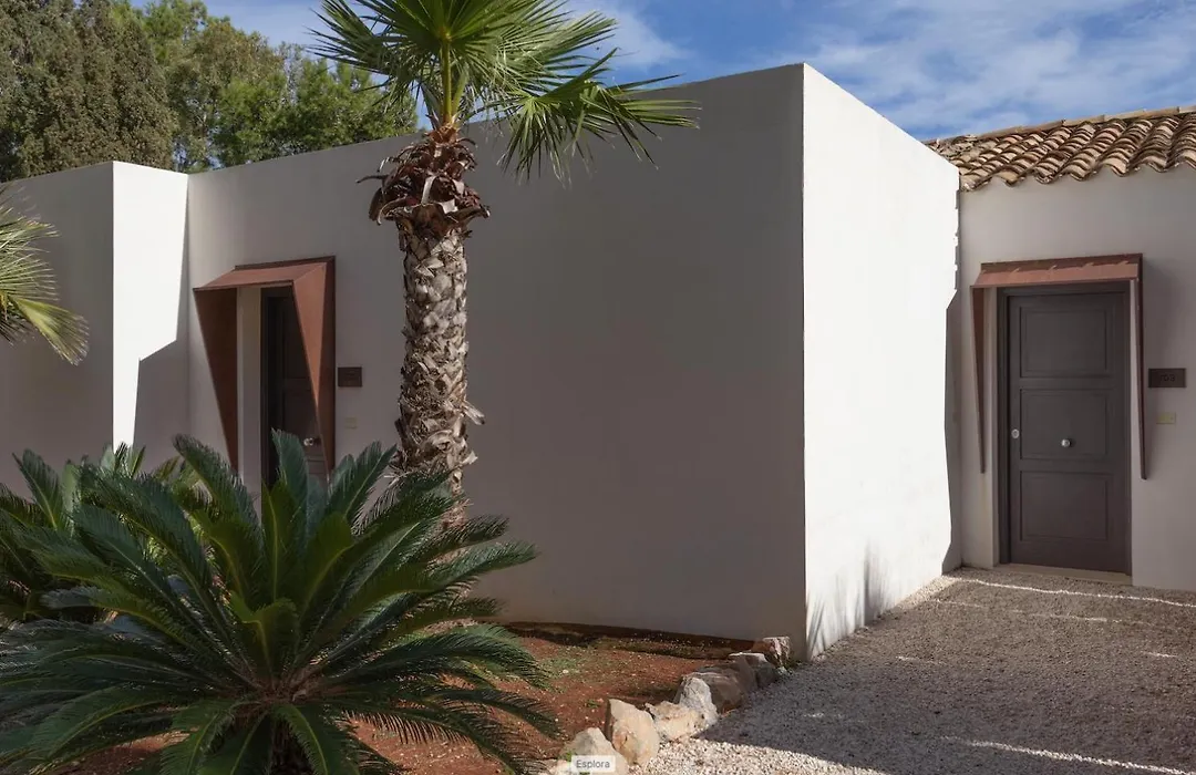B&B Araja Villa&Suite By Geocharme-1