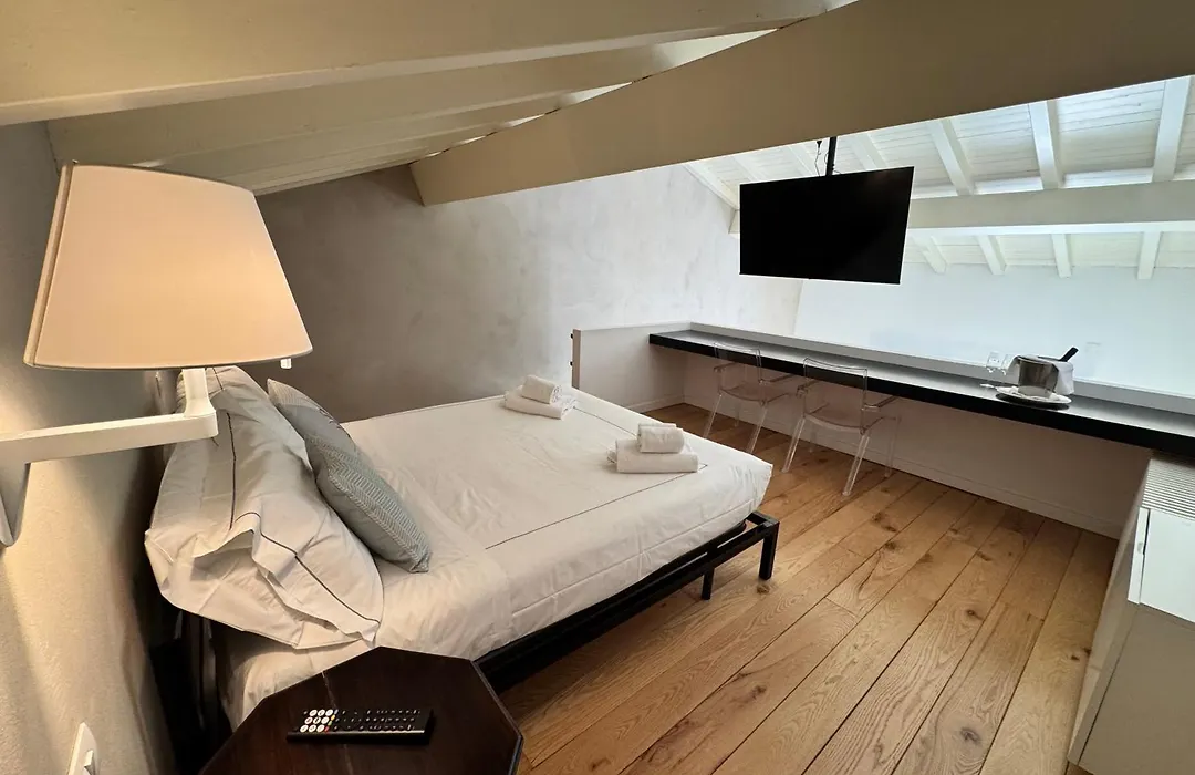 Talè Restaurant&Suite-1
