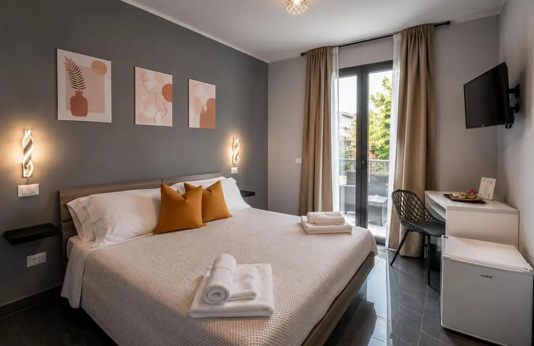 Reale Guest House-1