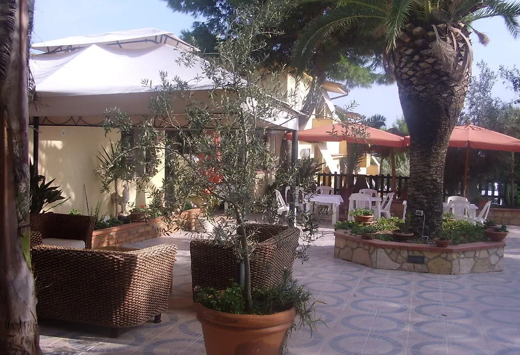 B&B Valoroso Village-1