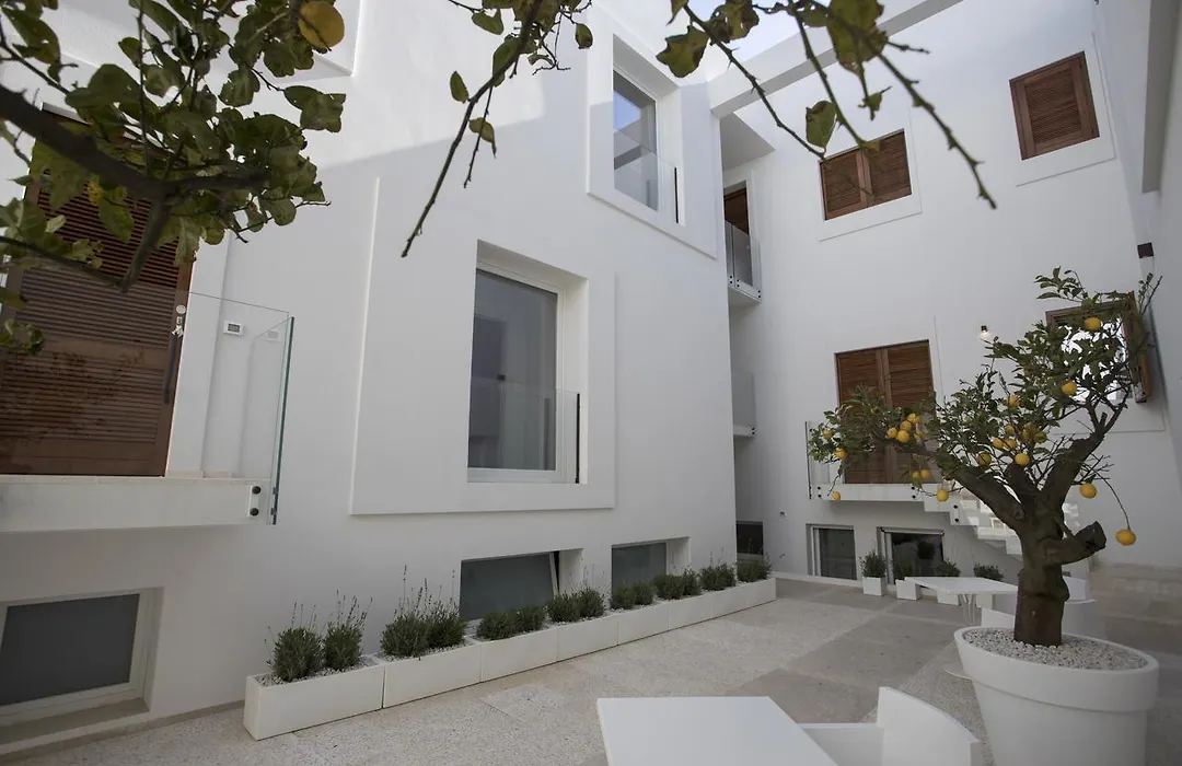 Le Ancore Luxury Apartments-1