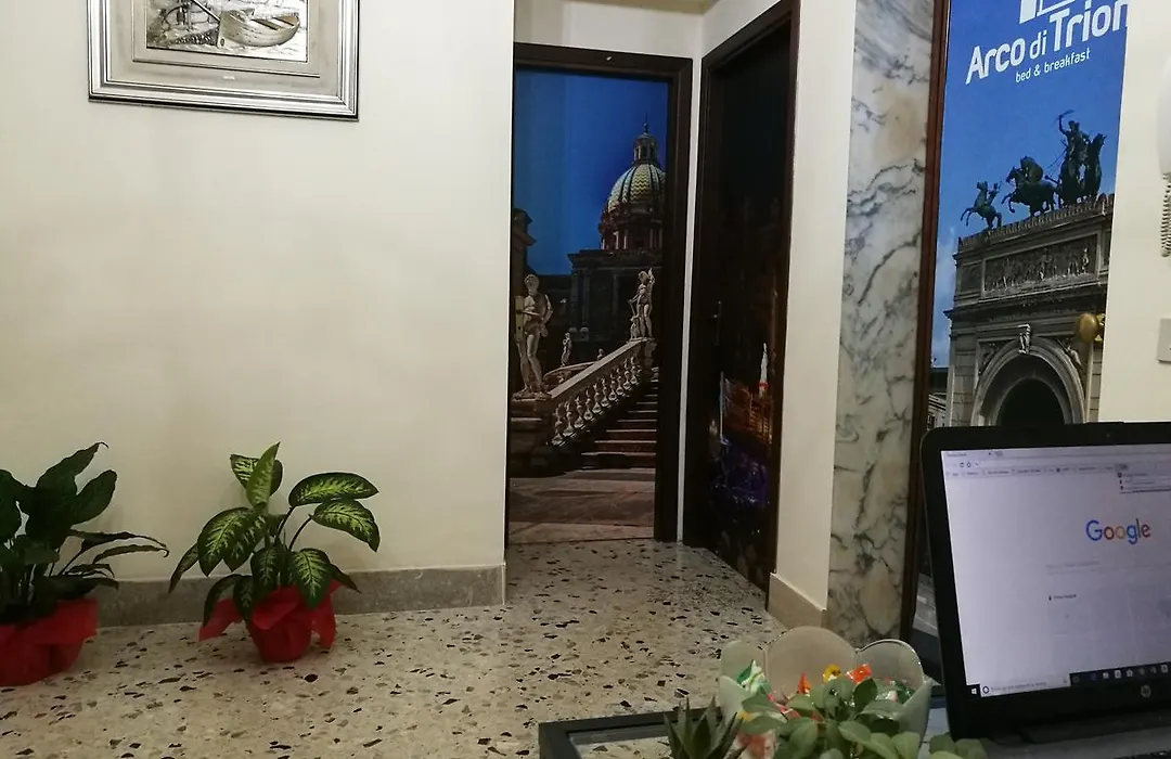 Arco Di Trionfo Palermo Bed & Breakfast-1