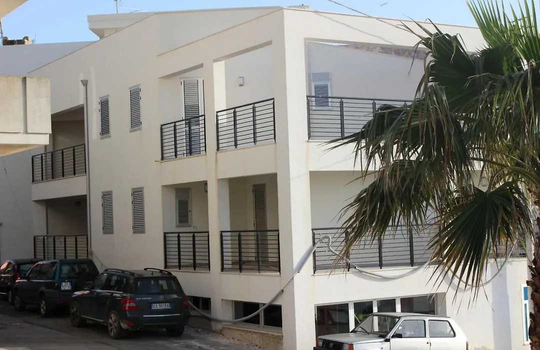 Colori Della Sicilia Guest House-1