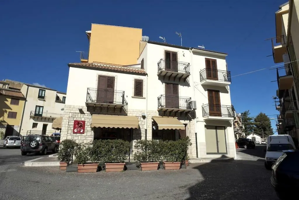 La Tana del Lupo-1