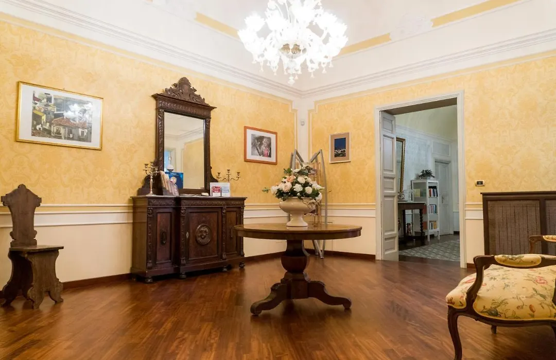 Palazzo Bella-1