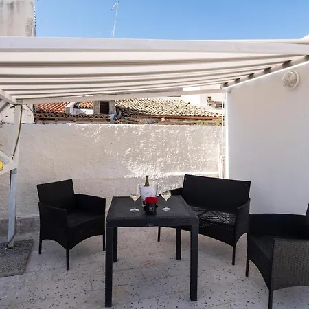 Ortigia Terrace Sea View-2