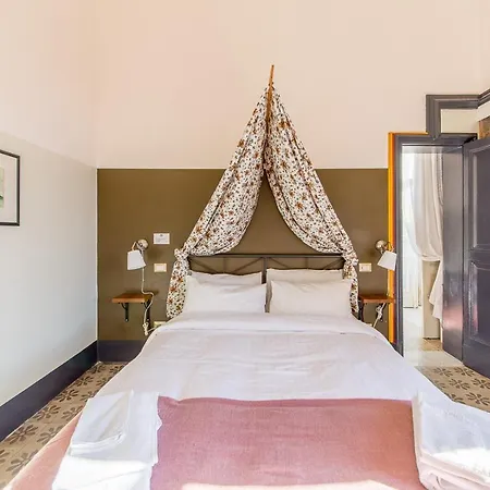 Grand Tour Design Guest House Catania Self Check-In-3