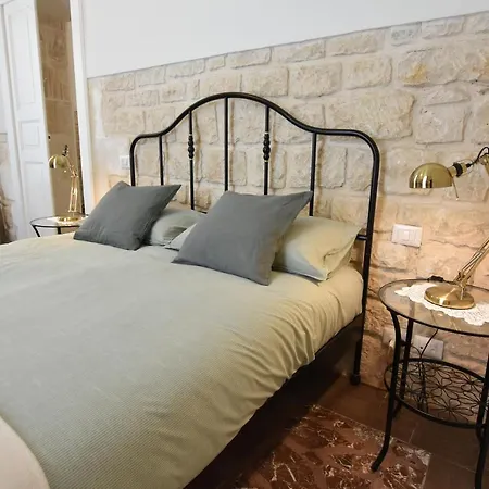 Sicilia Bedda House-3