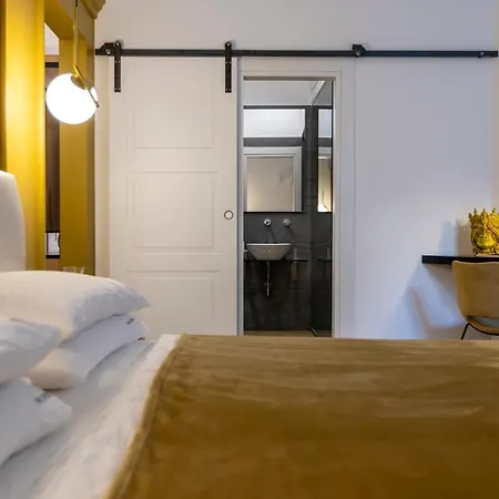 Vespri Luxury Rooms & Suites-3