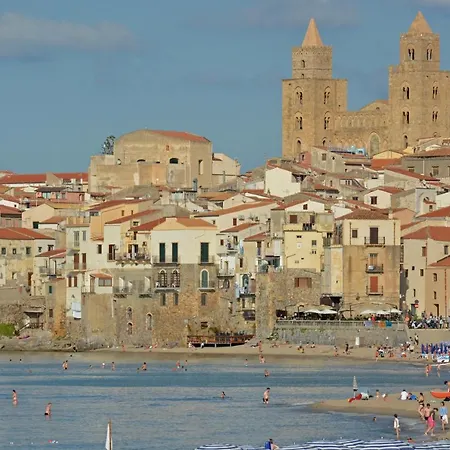 Luxury Suites Joy in Cefalù-3