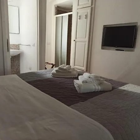 B&B Five Rooms-2