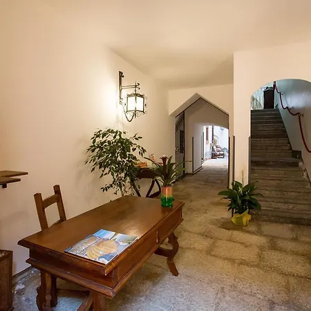 Palazzo Raho-2
