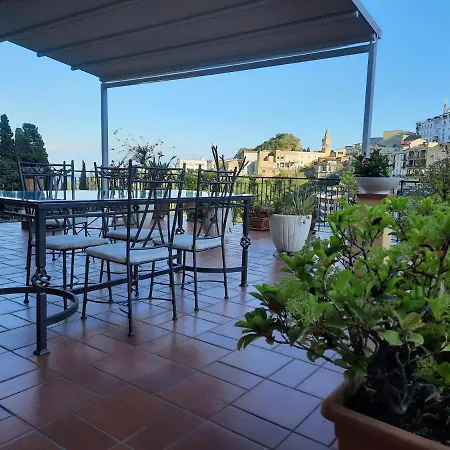 B&B Greco Home-3