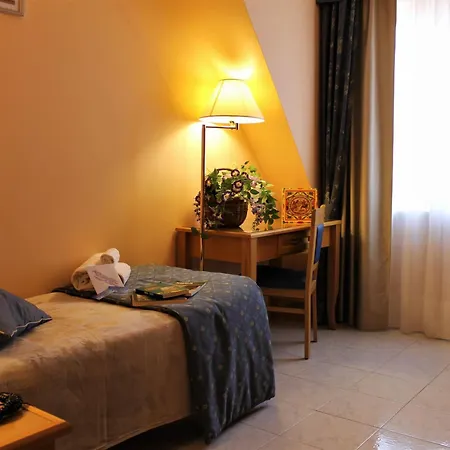 Hotel Bristol-2