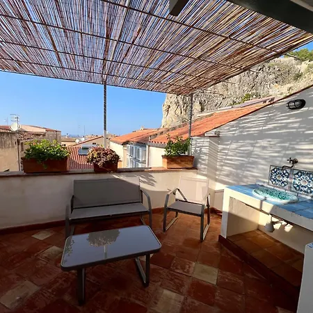 B&B Cortile Umberto I-3