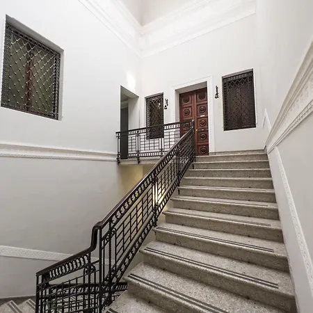 Historico Loft & Rooms Palazzo Adragna XIX-3